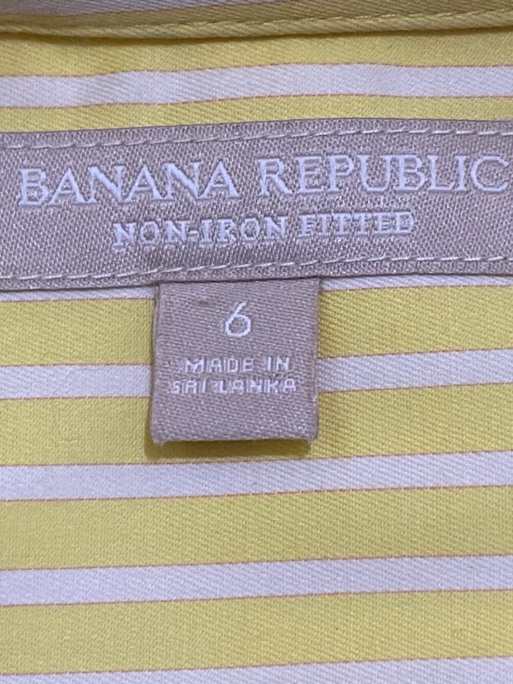 Banana Republic No-Iron Sz 4 Blouse Button Up Sleeveless Yellow/White Striped - Picture 6 of 8